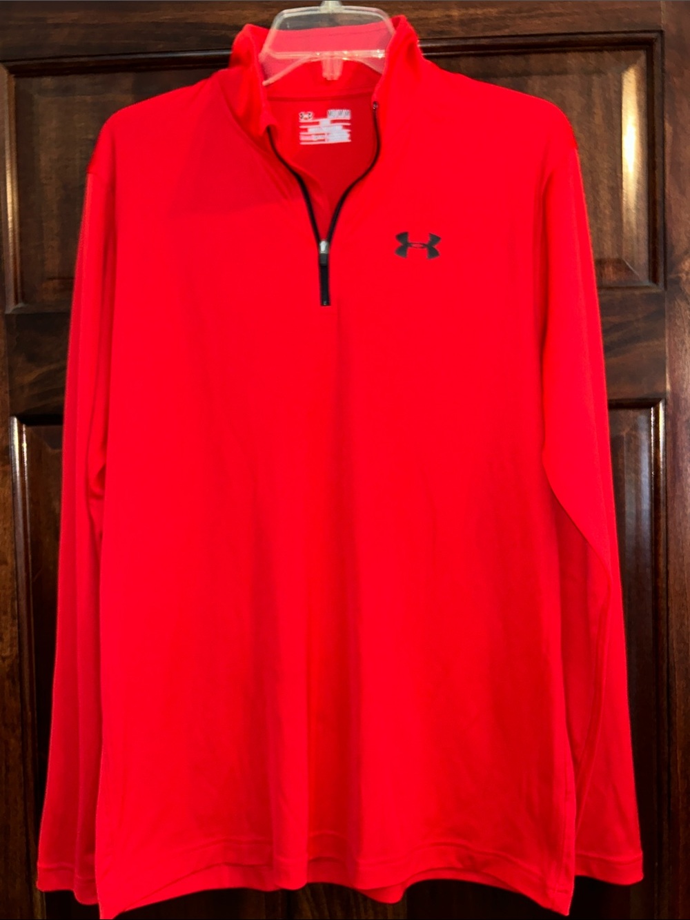 Under Armour Men’s Bright Red Quarter-Zip Long Sleeve Pullover M